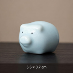 Blauweißes Teetier aus Porzellan — Rundes Schwein