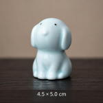 Blauweißes Teetier aus Porzellan — Sitzender Hase