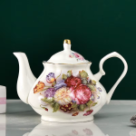 Blumenteekanne aus Keramik mit 900 ml — Bunter Blumenstrauß