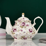 Blumenteekanne aus Keramik mit 900 ml — Violette Blumen
