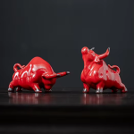 Chinesische Katzenfigur Ochse aus Keramik — Rotes Duo