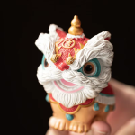 Chinesisches Löwentanz-Teetier aus Kunstharz