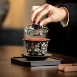 Chinesisches Teeservice aus Porzellan mit Emailldekor