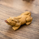 Fantastisches Tea Pet aus Yixing-Ton — Ockergelb