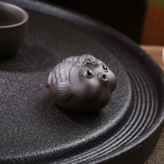 Fisch-Tea-Pet aus Töpferware — Dunkelgrau