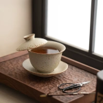 Gaiwan aus Keramik Drei Talente 200 ml