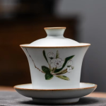 Gaiwan aus Keramik mit verschiedenen Motiven — Weiße Blumen