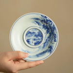 Gaiwan aus Porzellan mit Bergmotiv