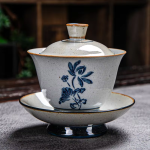 Gaiwan aus Porzellan mit blauem Dekor — Zwei Blumen