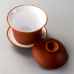 Gaiwan aus violetter Tonerde mit Deckel und Untertasse