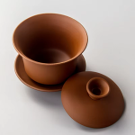 Gaiwan aus violetter Tonerde mit Deckel und Untertasse