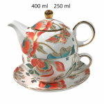 Geblümte Teekanne mit Tasse aus Porzellan