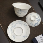 Handbemalter Gaiwan aus Porzellan, 165 ml