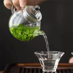 Kleine Teekanne aus Borosilikatglas 200 ml