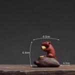 Maus-Teetier mit goldenen Details
