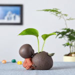 Mönch Tea Pet mit Hydroponikvase aus violettem Ton