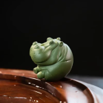 Nilpferd-Teetier aus Yixing-Ton — Hellgrün