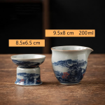 Porzellan-Teeservice mit Gaiwan oder Kanne — Fußtasse und Kanne, blaue Landschaften