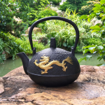 Retro-Gusseisen-Teekanne 300 ml mit Edelstahlfilter — Goldener Drache