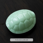 Schildkrötenförmiges Teezubehör aus Keramik — Mintgrün