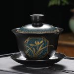 Schwarzer Gaiwan aus Porzellan mit Dekor — Aufrechte Blumen