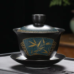 Schwarzer Gaiwan aus Porzellan mit Dekor — Ausladende Zweige