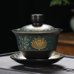 Schwarzer Gaiwan aus Porzellan mit Dekor — Türkisblaues Blumenband