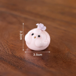 Schwein als Teetier aus Keramik mit Blume — Hellrosa und Flieder