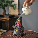 Tea Pet aus Harz mit farbwechselndem Gesicht