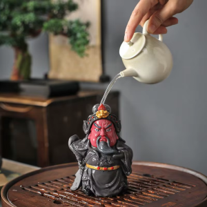Tea Pet aus Harz mit farbwechselndem Gesicht