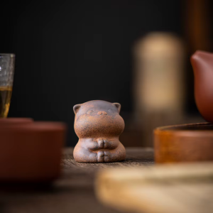 Tea Pet aus Keramik mit Tiermotiven