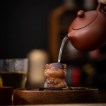 Tea Pet aus Keramik mit Tiermotiven