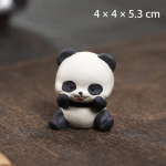 Tea Pet Bambusbär aus Yixing-Ton — Sitzend, Pfoten an den Wangen