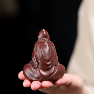 Tea Pet Bodhidharma aus Yixing-Ton (Zisha)