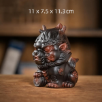 Tea Pet Chinesisches Einhorn aus Keramik — Schwarzbraun