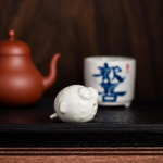 Tea Pet Fisch aus Keramik mit Blasen