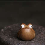 Tea Pet Frosch aus Keramik mit großen Augen