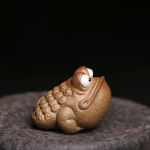 Tea Pet Frosch aus Keramik mit großen Augen