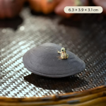 Tea Pet Frosch aus Yixing-Ton mit Fruchtformen — Dunkelgrauer Kiesel