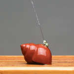 Tea Pet Frosch und Schnecke aus violettem Ton