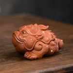 Tea Pet Goldkröte aus Zisha-Ton in 3 Farben — Terrakottarot