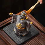 Tea Pet Gott des Reichtums aus violettem Ton