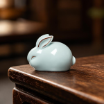 Tea Pet Hase aus glasierter Keramik