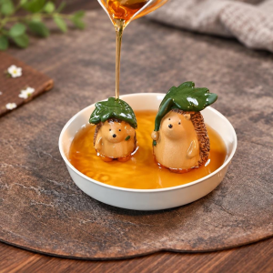 Tea Pet Igel aus Yixing-Ton mit Blatt oder Blüte