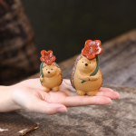 Tea Pet Igel aus Yixing-Ton mit Blatt oder Blüte