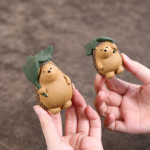 Tea Pet Igel aus Yixing-Ton mit Blatt oder Blüte