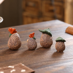 Tea Pet Igel aus Yixing-Ton mit Blatt oder Blüte