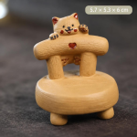 Tea Pet Katze aus Yixing-Ton auf Miniaturstuhl — Stehende Katze