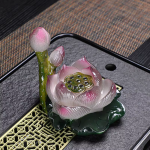 Tea Pet mit Lotusblüte aus Kunstharz