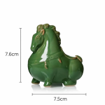Tea Pet Pferd aus glasierter Keramik